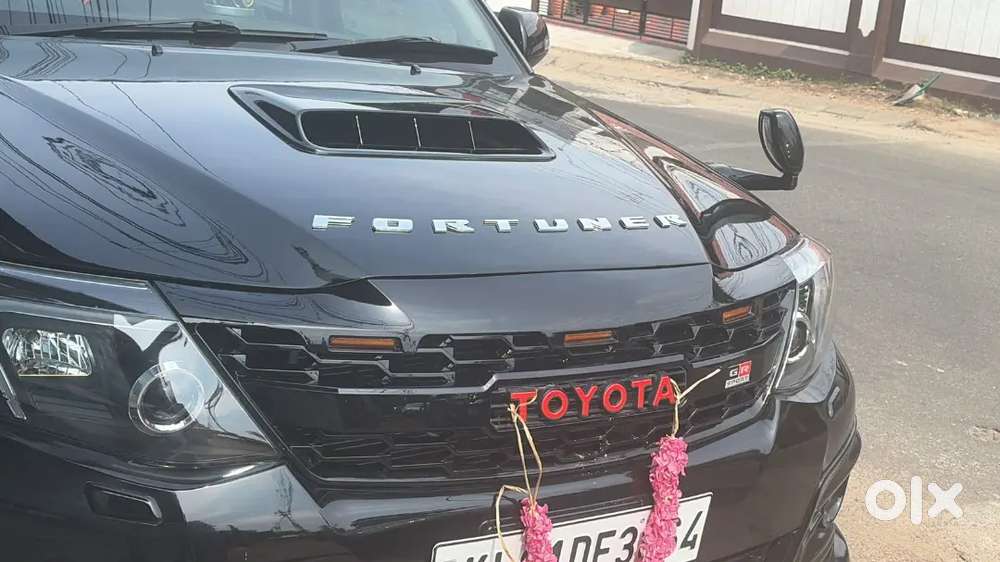 Toyota Fortuner Legender 2015 Diesel 156000 Km Driven,mint Condition
