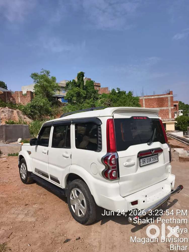 Mahindra Scorpio Classic 2016 Diesel Variant