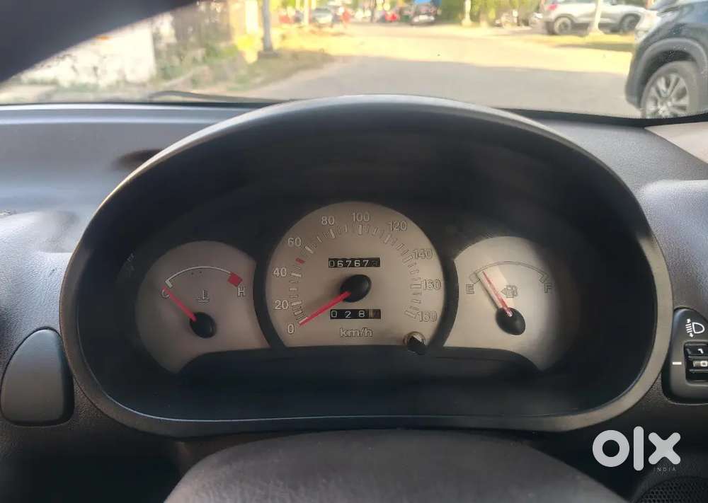 Hyundai Santro 
2014 Model Petrol 
2nd Owner 
67,000 Km Driven