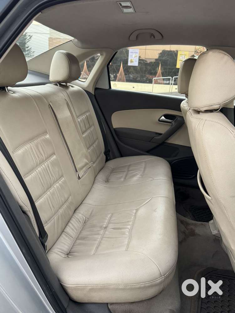 Volkswagen Vento 1.2 Tsi Highline Plus At, 2011, Petrol