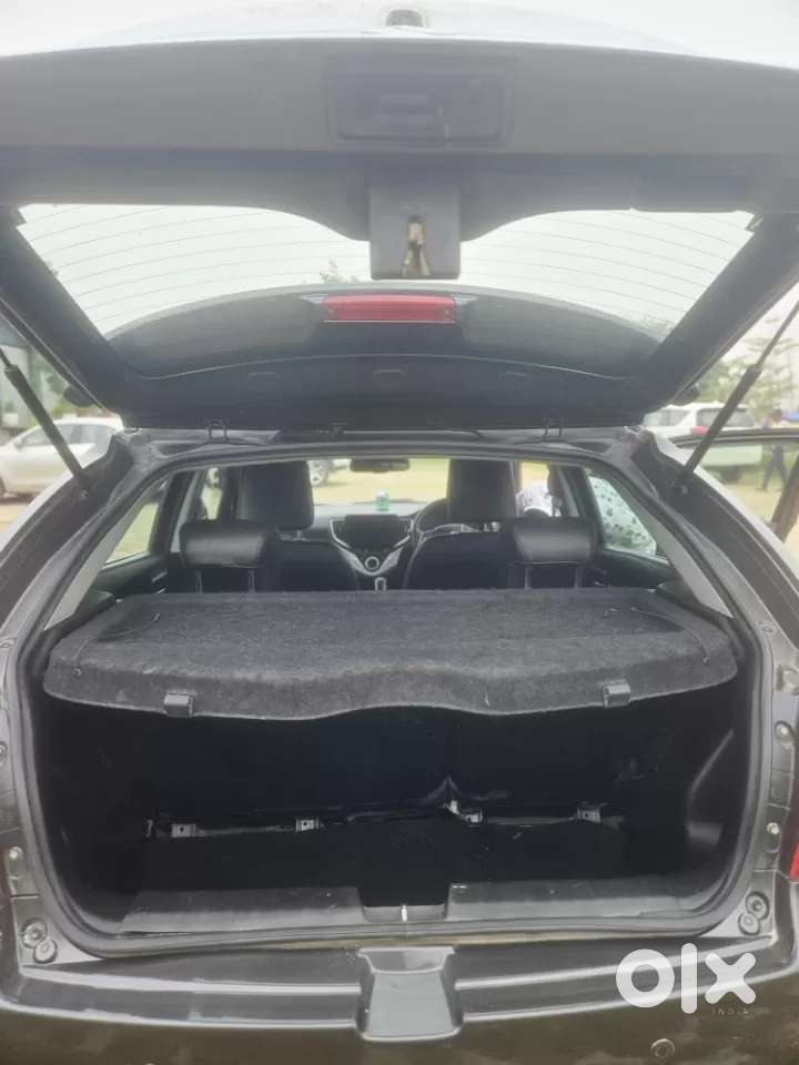 Maruti Suzuki Baleno 1.2 Zeta At, 2017, Petrol
