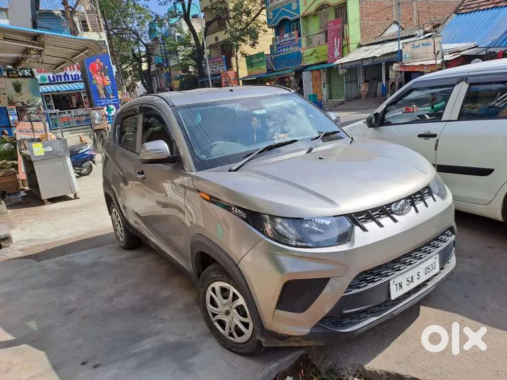 Mahindra 6 Seater Kuv 100 Nxt