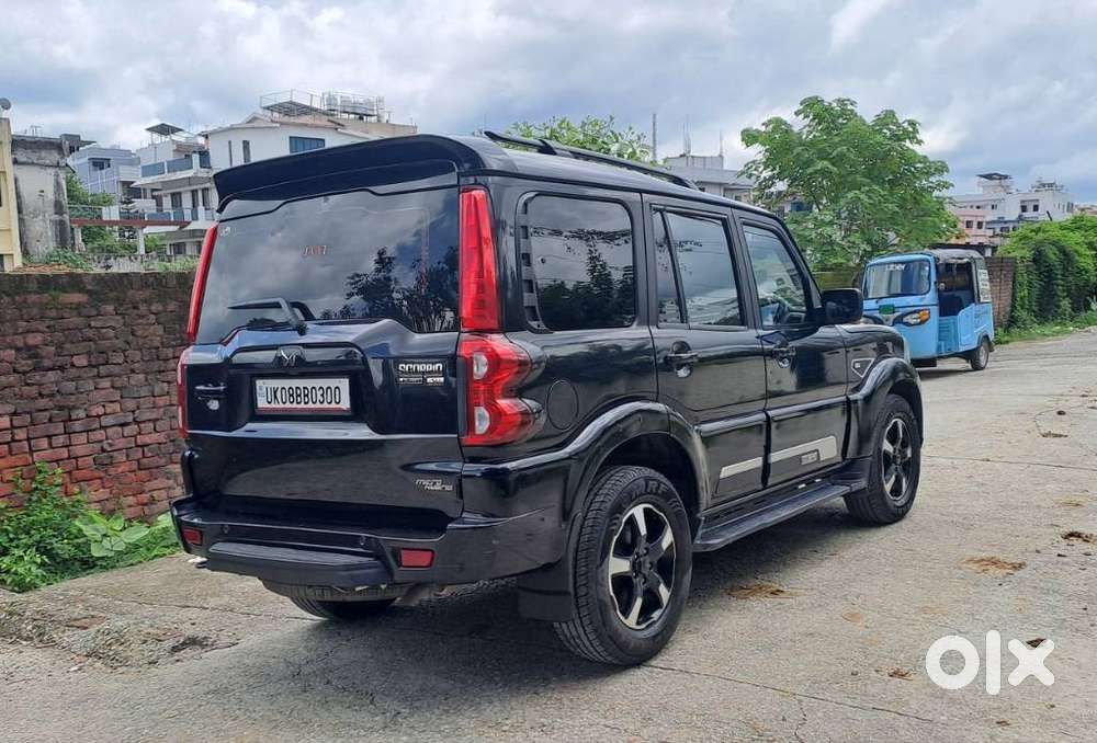 Mahindra Scorpio Classic 2.2 S 11 Mt 7 Cc, 2023, Diesel