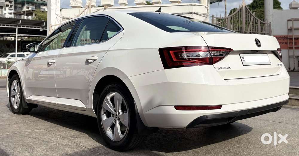 Skoda Superb Style 1.8 Tsi Mt, 2016, Petrol