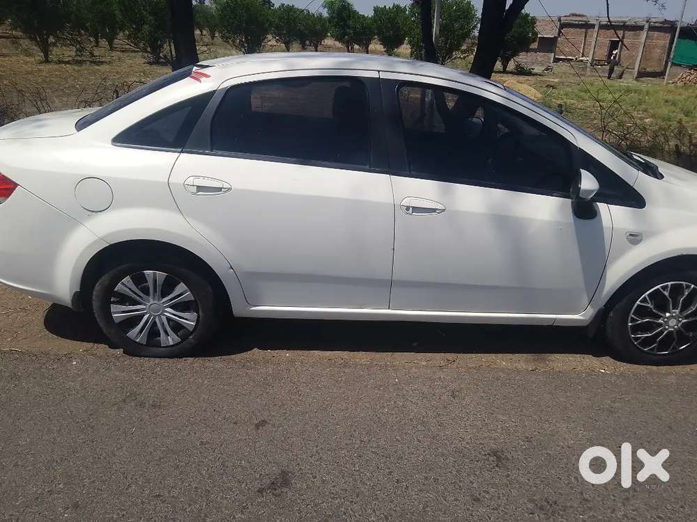 Fiat Linea 2010 Lpg Well Maintained Gadi Mai Koi Kam Nahi Hai