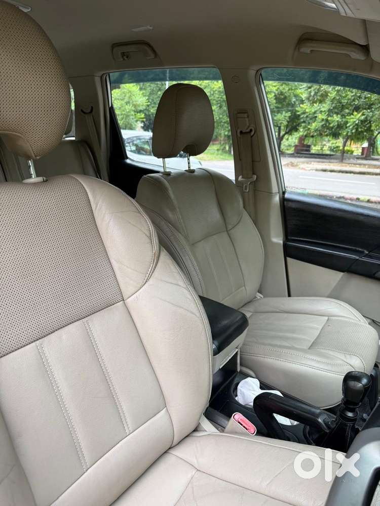 Xuv50 Diesel 2016 W8 1st Owner Paid 0065