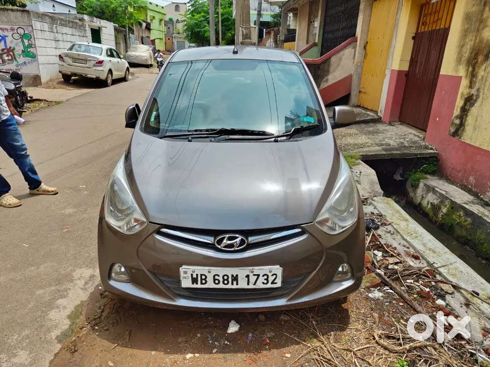 Hyundai Eon Sportz 2013 Model