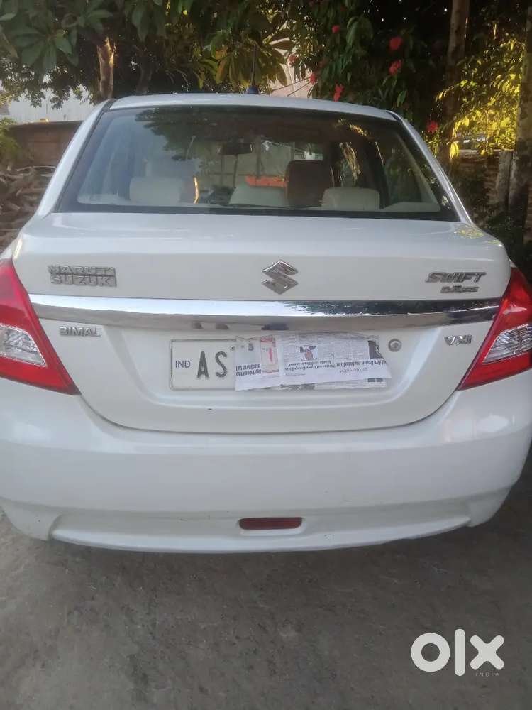 Maruti Suzuki Dzire 1.2 Vxi 2013