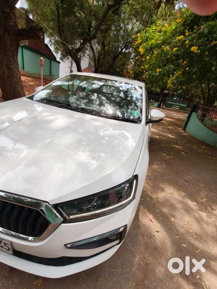 Skoda Slavia 2024 Petrol Well Maintained