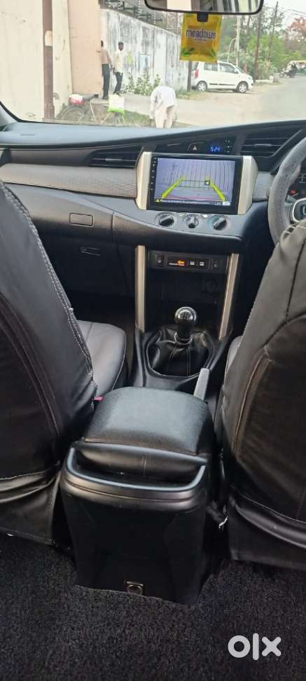 Toyota Innova Crysta 2.4 G Mt 8s, 2017, Diesel