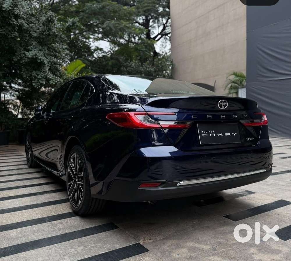 Toyota Camry 2.5 Hybrid, 2026, Petrol