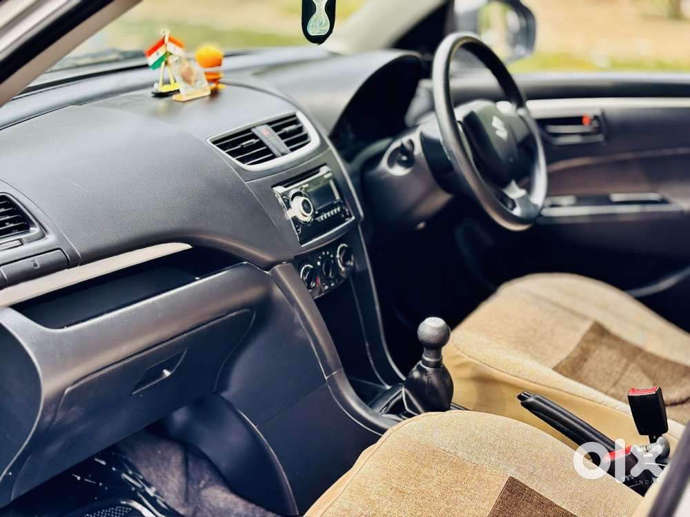 Maruti Suzuki Swift 1.2 Lxi (o), 2017, Petrol