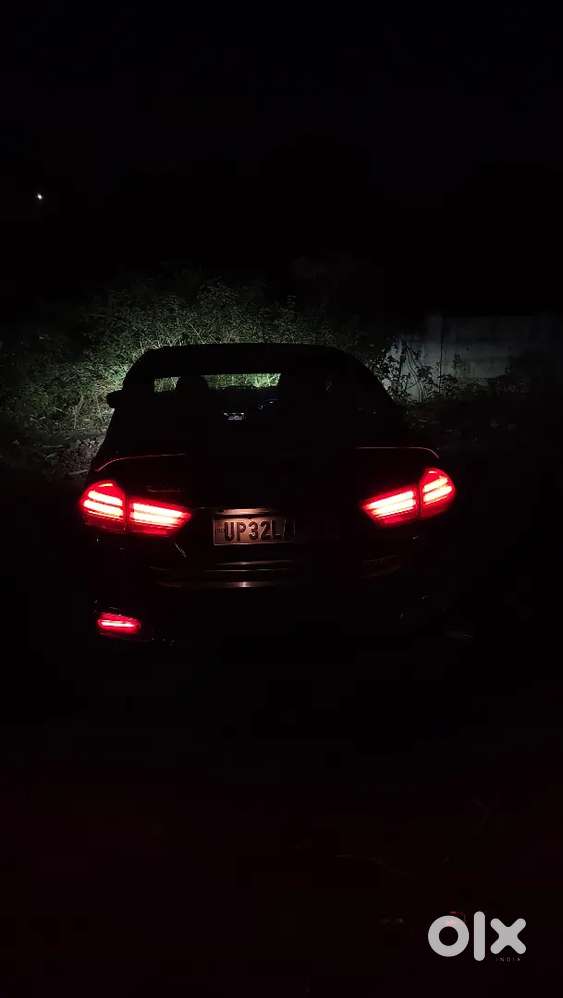 Maruti Suzuki Ciaz 2019 Diesel 98000 Km Driven Top End Model