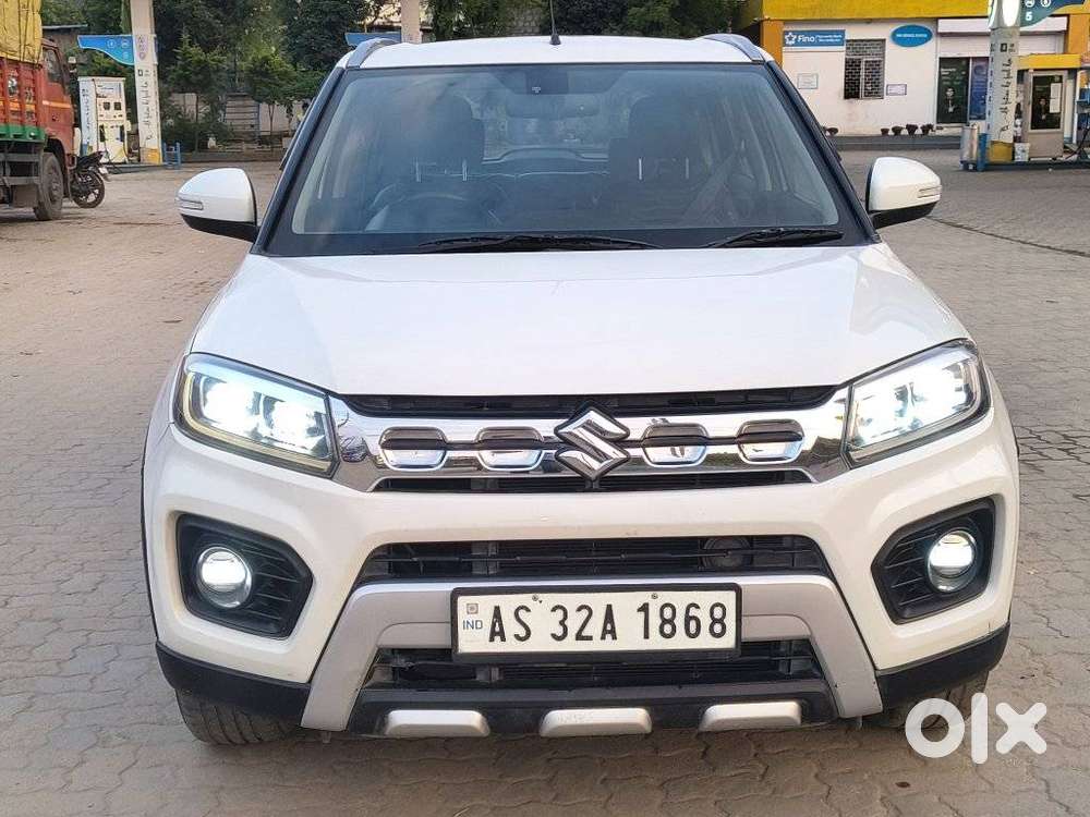 Maruti Suzuki Brezza 1.5 Zxi Smart Hybrid Dual Tone, 2022, Petrol