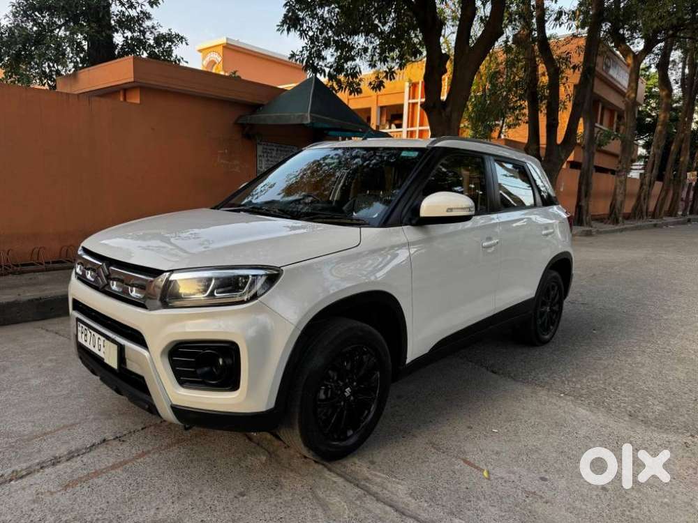Maruti Suzuki Brezza 1.5 Zxi Smart Hybrid, 2021, Petrol