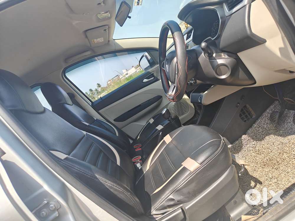 Renault Triber Rxz, 2020, Petrol