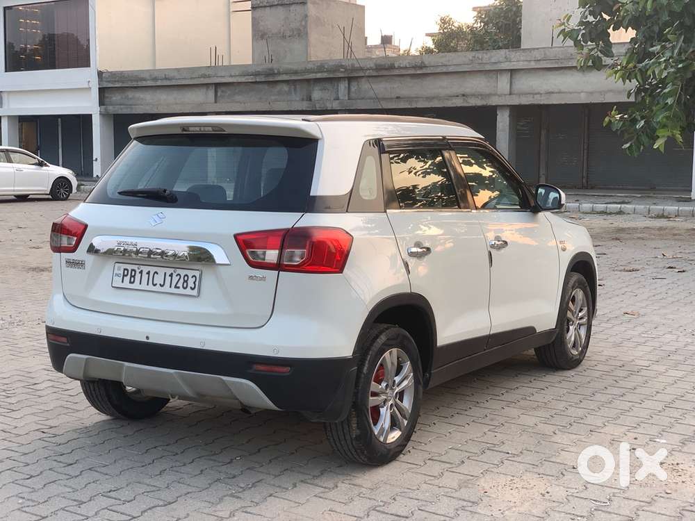 Maruti Suzuki Brezza 2017 Diesel 120000 Km Driven