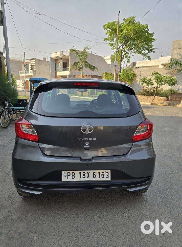 Tata Tiago 1.2 Revotron Xt (o), 2022, Petrol