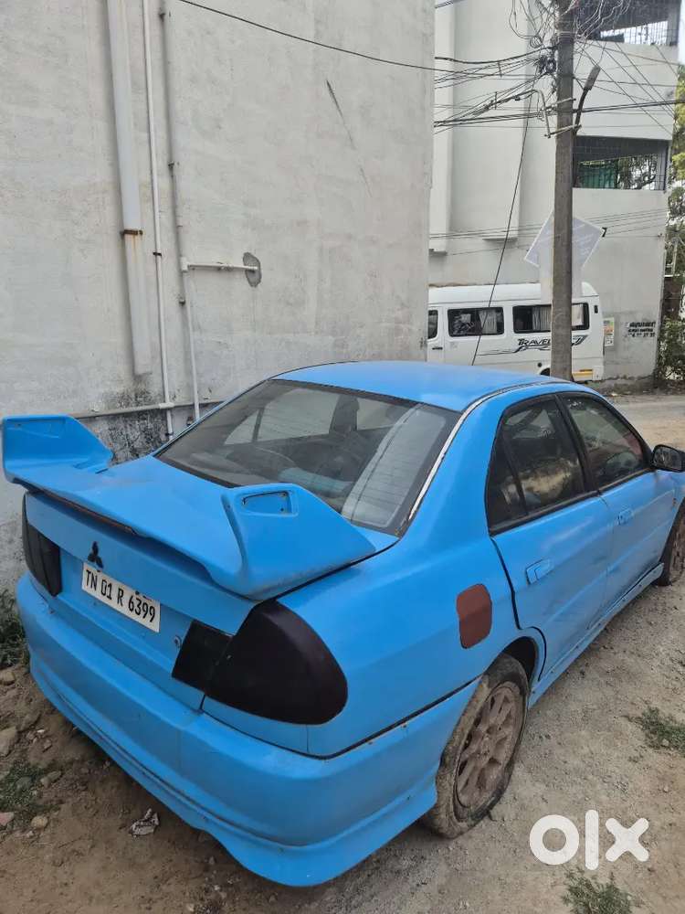 Lancer 2000