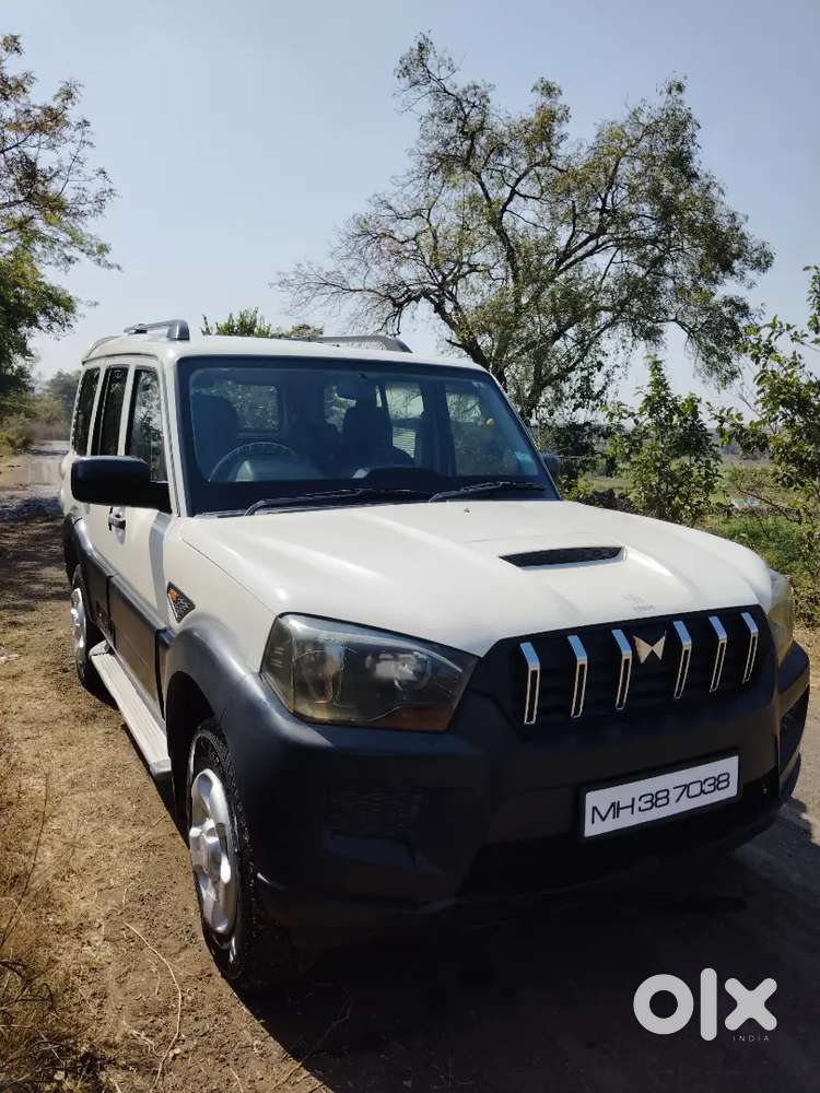 Mahindra Scorpio Diesel S2 2015