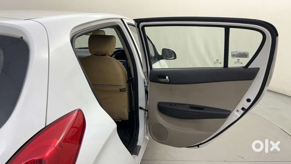 Hyundai I20 Magna Optional 1.2, 2012, Petrol
