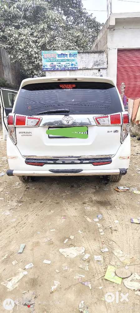 Toyota Innova Crysta