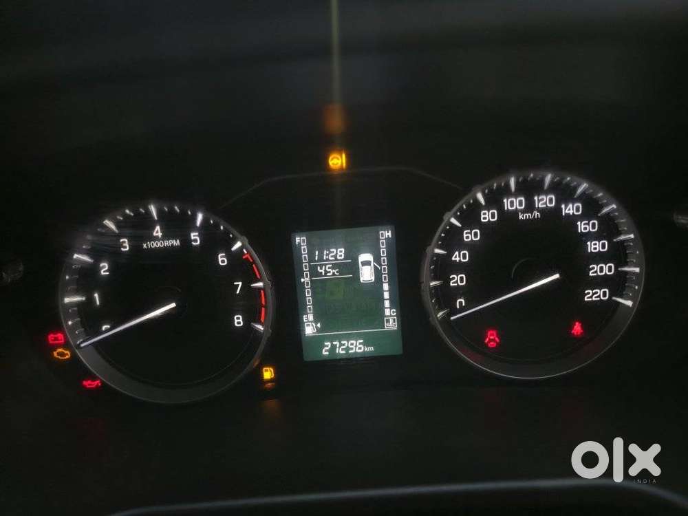 Maruti Suzuki Brezza 1.5 Vxi Smart Hybrid, 2023, Petrol