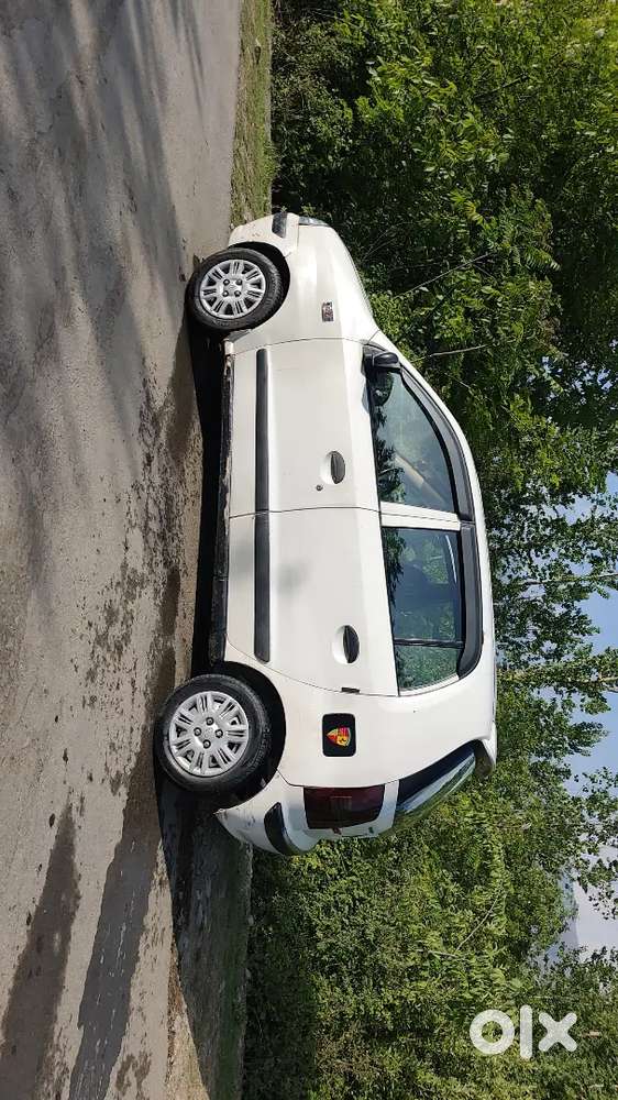 Hyundai Santro Xing 2011