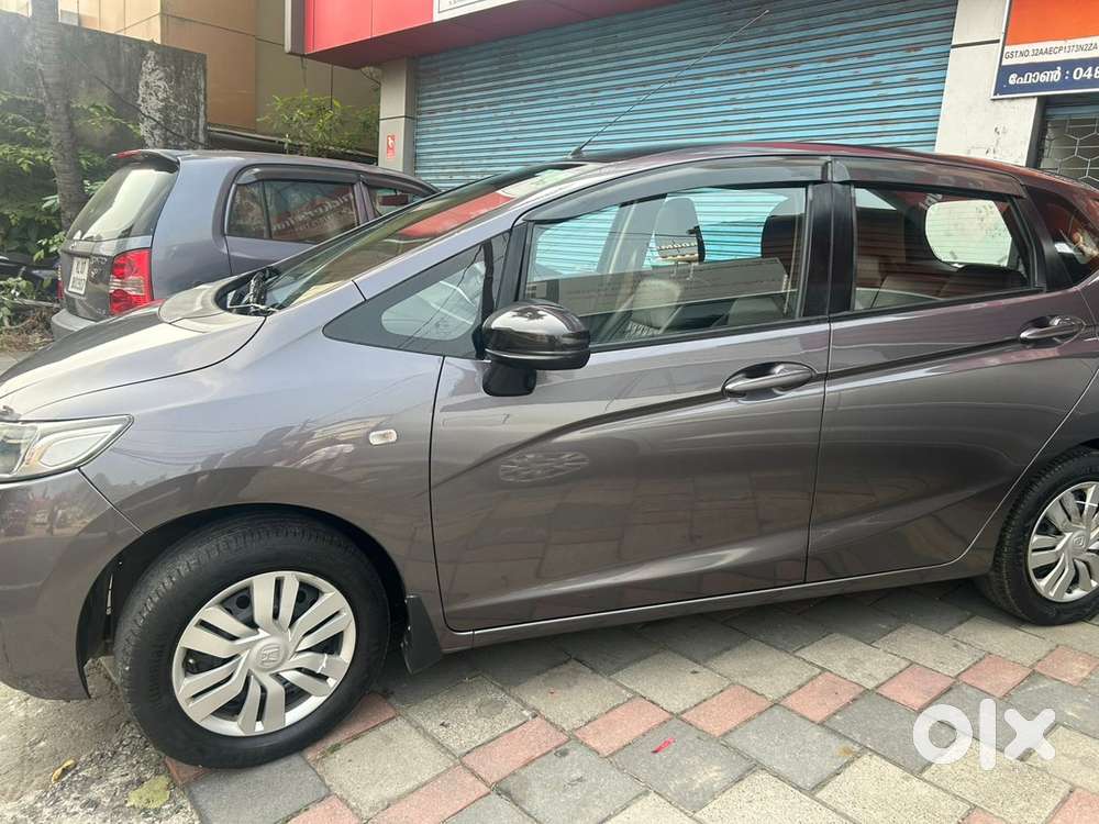 Honda Jazz 2018 Petrol Well Maintained