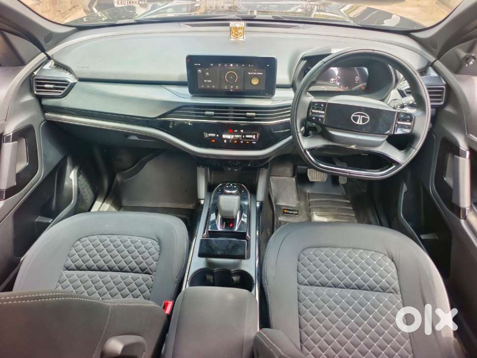 Tata Safari Pure Plus S Dark Edition At, 2024, Diesel