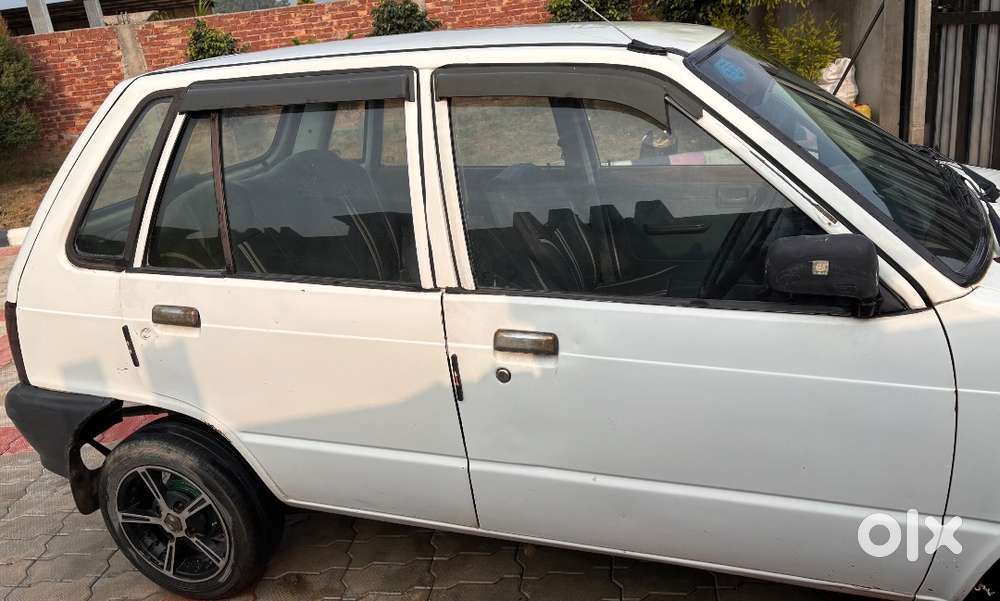 Maruti Suzuki 800 Ac 2011