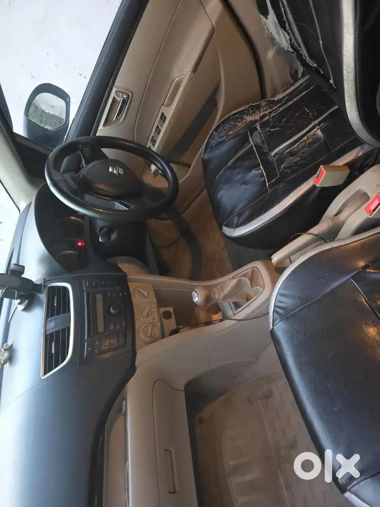 Single Hand Company Service Recorded Dzire In 3.25lacs