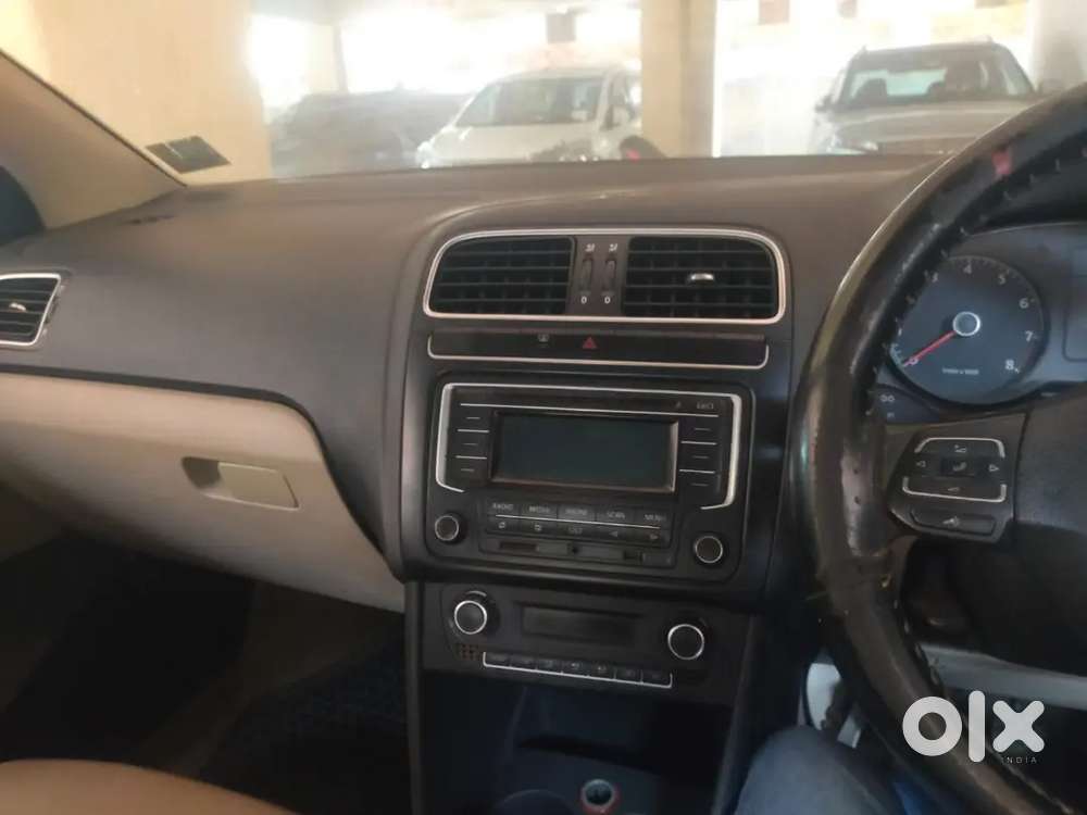 Volkswagen Polo 2013 Petrol 66000 Km Driven