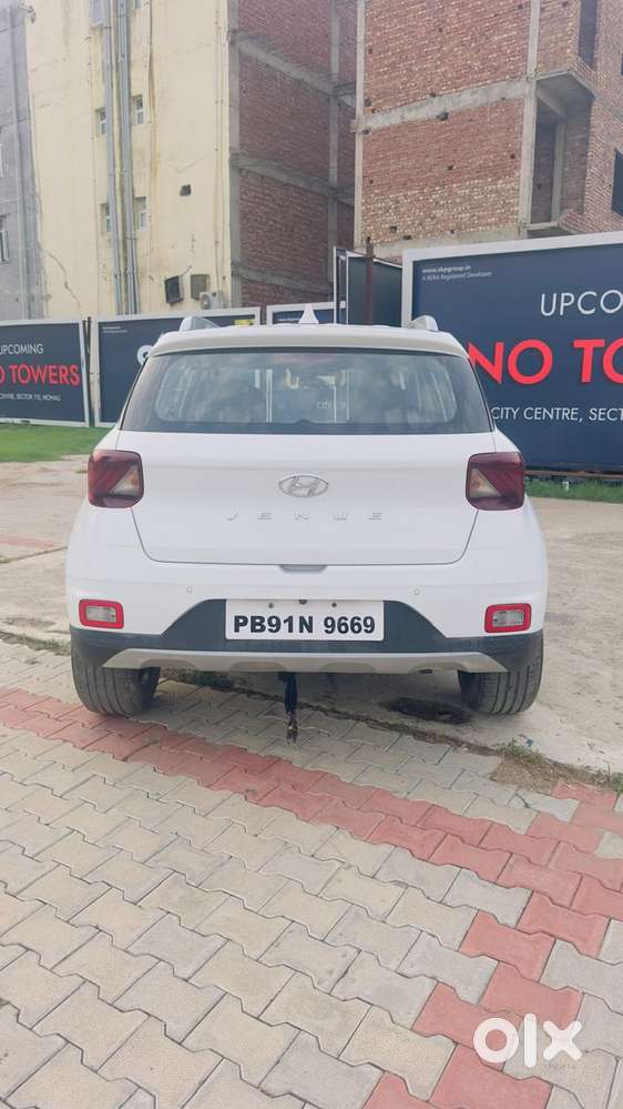 Hyundai Venue 1.2 S Plus, 2021, Petrol