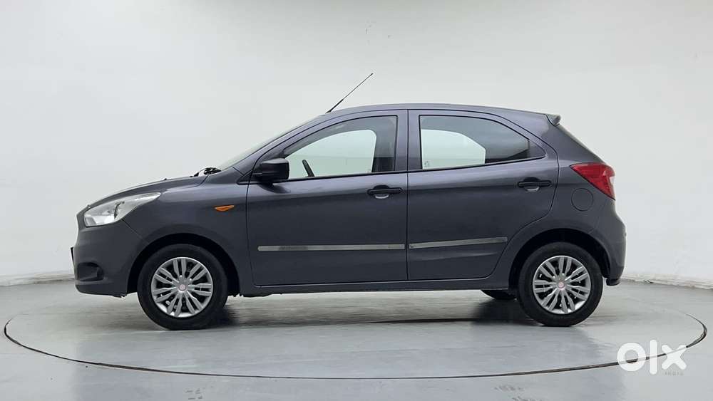 Ford Figo Ambiente, 2015, Petrol