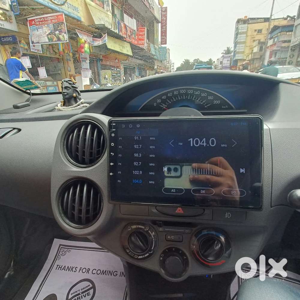 Toyota Etios Liva Petrol 2013