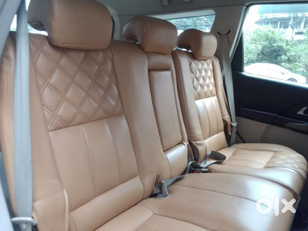Mahindra Xuv500 At W10 Fwd, 2016, Diesel