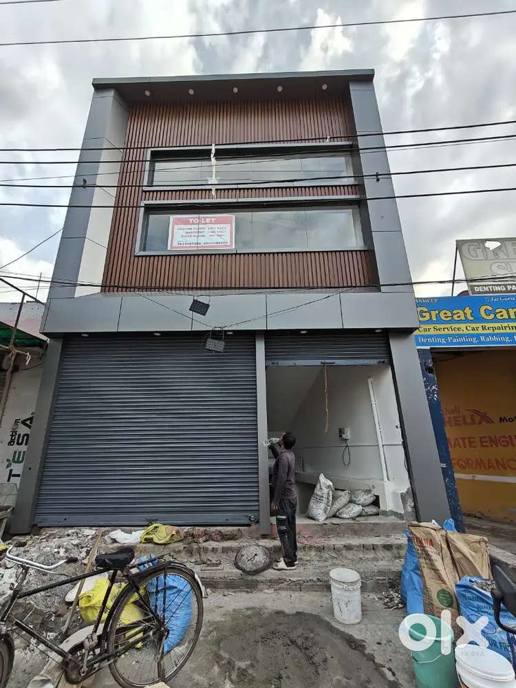 Showroom for Rent