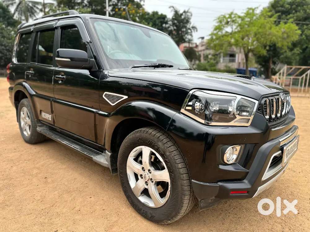 Mahindra Scorpio  2020