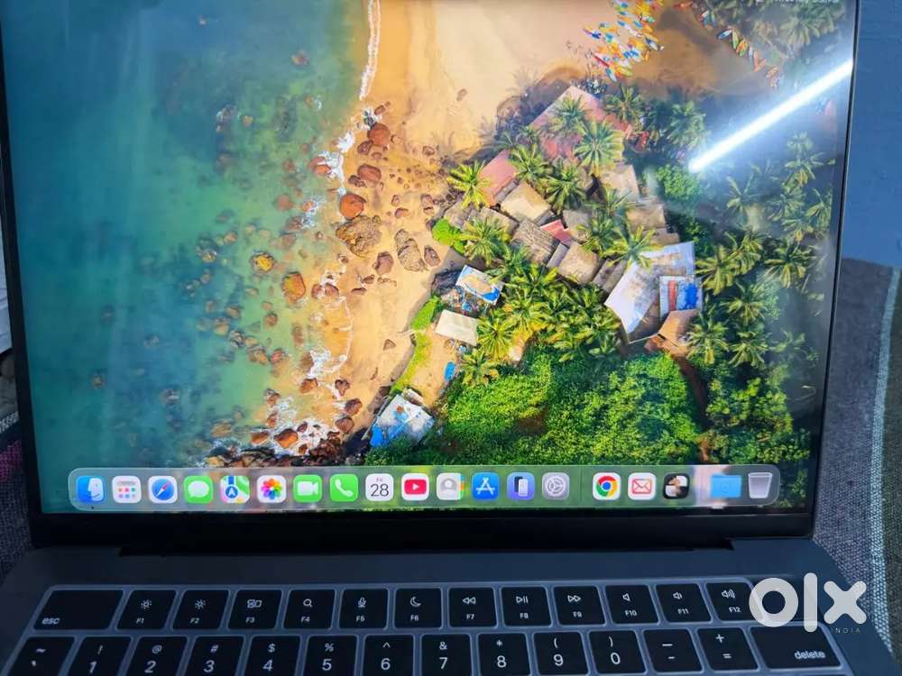 Mackbook pro m5  14inch