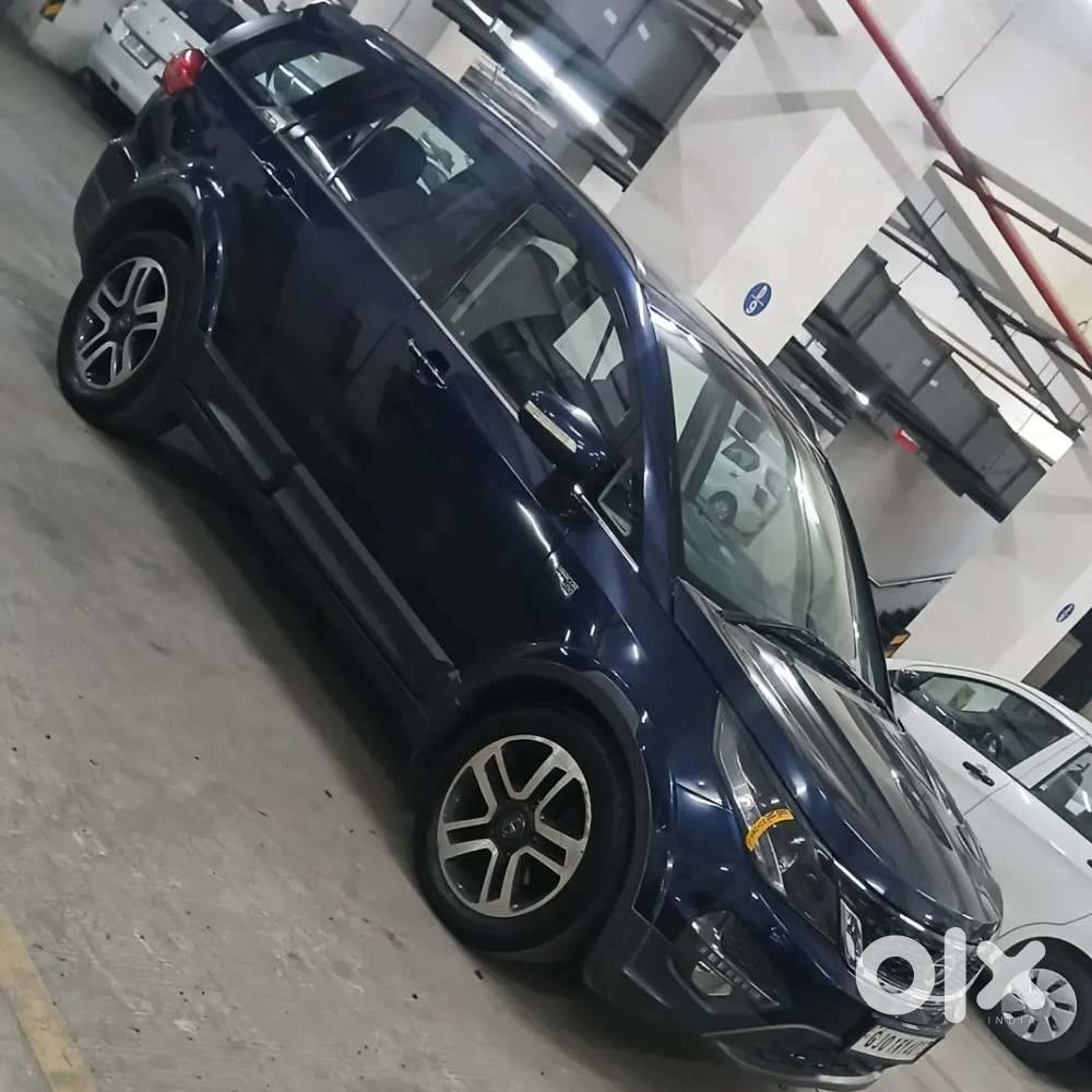 Top Model Hexa 2017 Diesel 87000 Km Driven