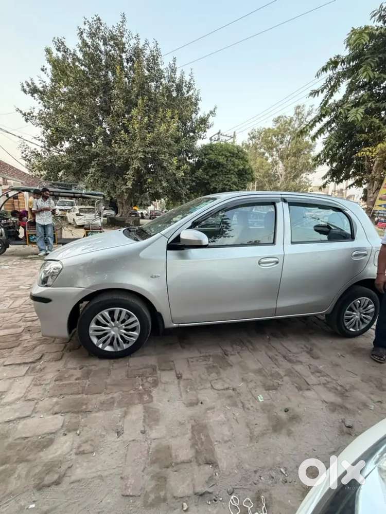 Toyota Etios Liva 2016 35,000 Km With Agency Records K Sth