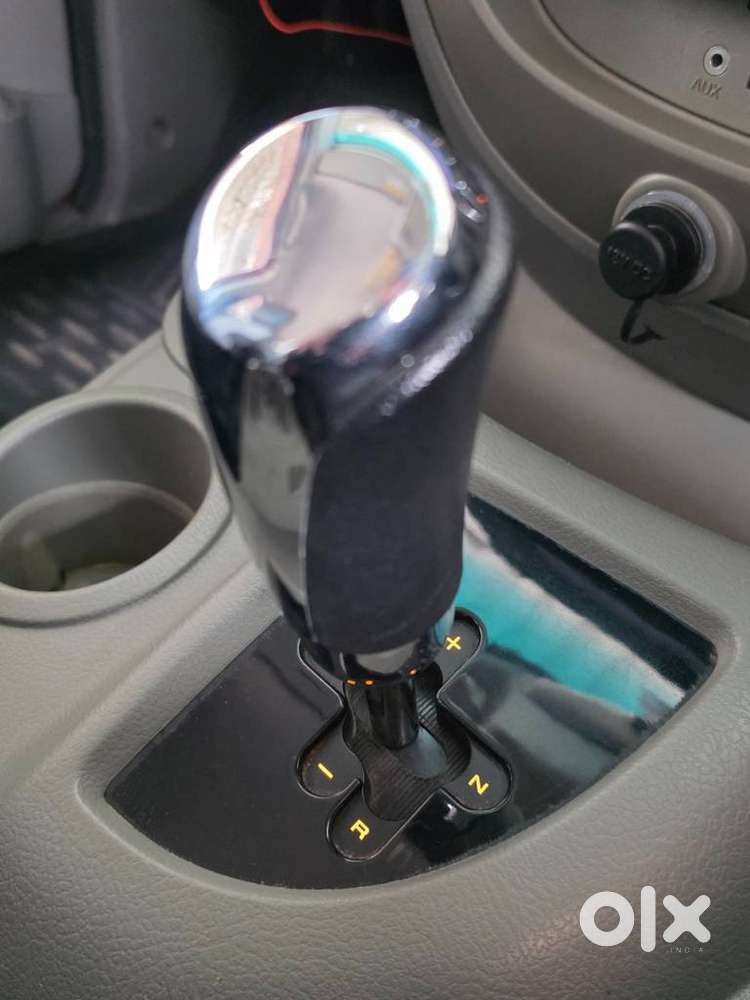 Mahindra Nuvosport N8 Amt, 2016, Diesel