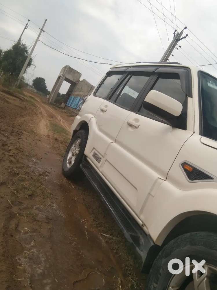Mahindra Scorpio Classic 2017 Diesel Manual