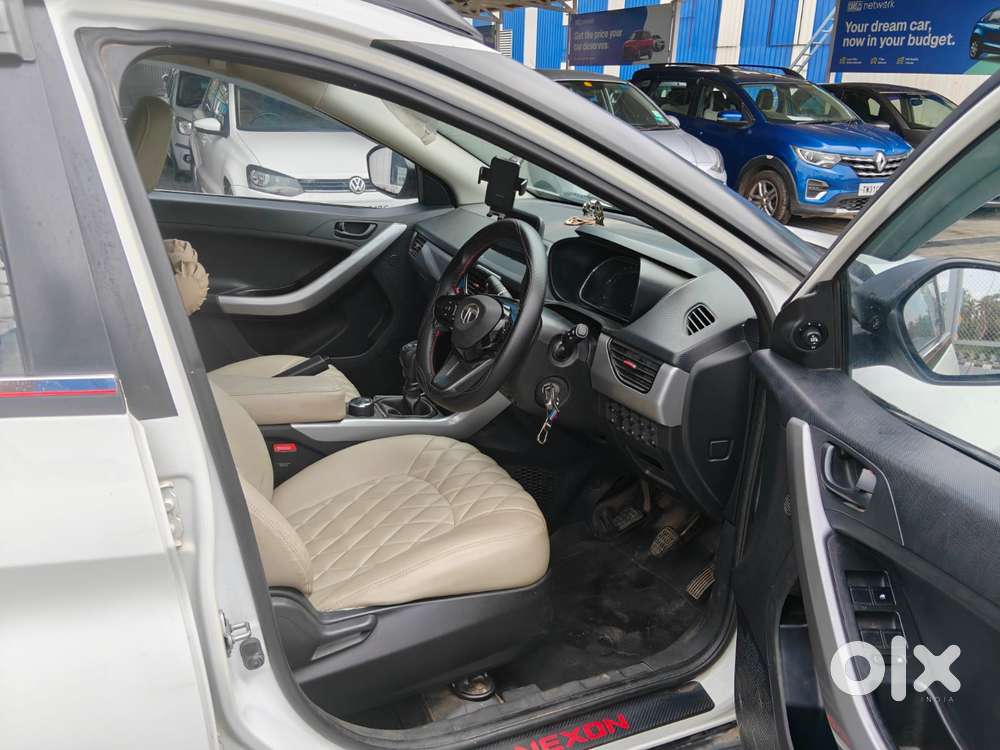 Tata Nexon 1.2 Revotron Xm (s), 2023, Petrol