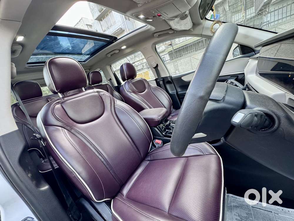 Mahindra Xuv700, 2025, Petrol