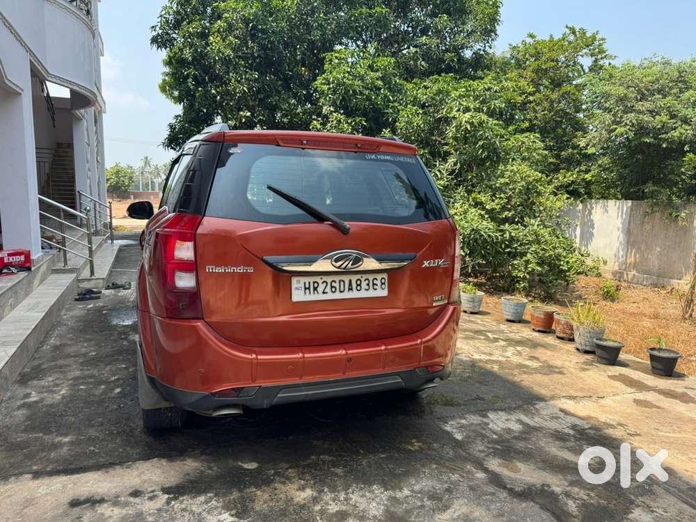 Mahindra Xuv500 Sportz 2016