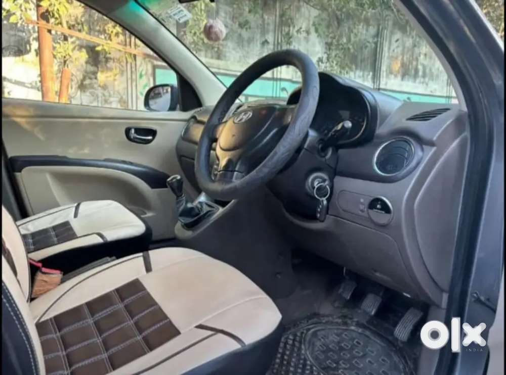 Hyundai I10 2011 Cng & Hybrids Well Maintained