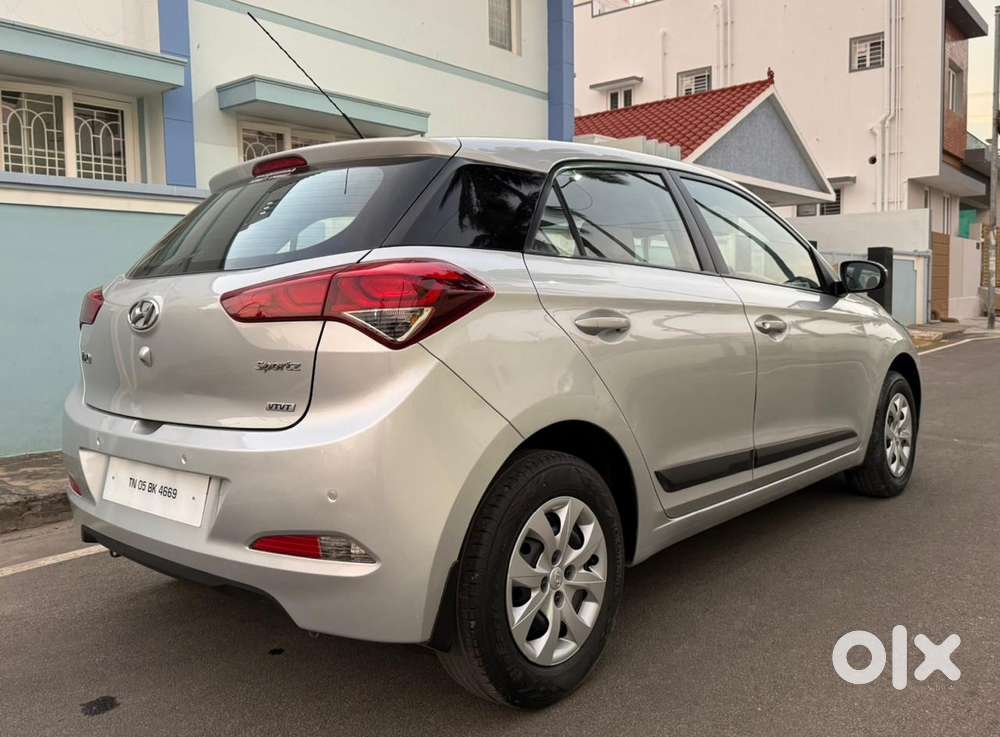 Hyundai Elite I20 Sportz (o) 1.2, 2017, Petrol