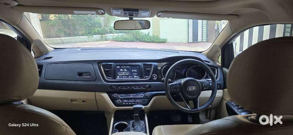 Kia Carnival Prestige 9 Str, 2020, Diesel